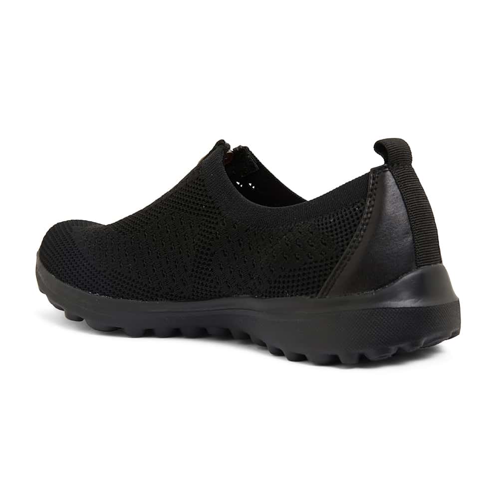 Oberon Sneaker in Black On Black