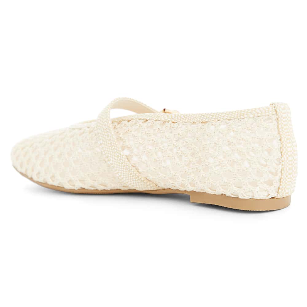Renn Flat in Ivory Mesh