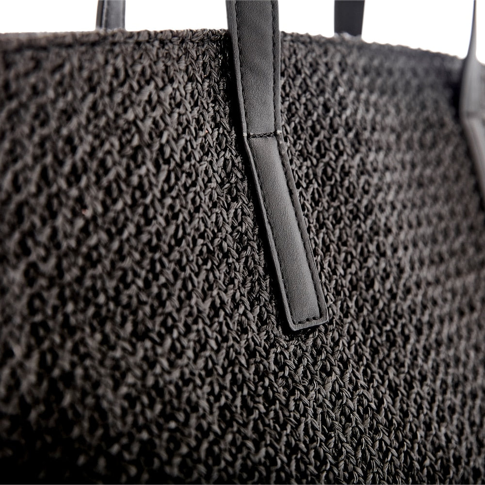 Glow Tote in Black/raffia