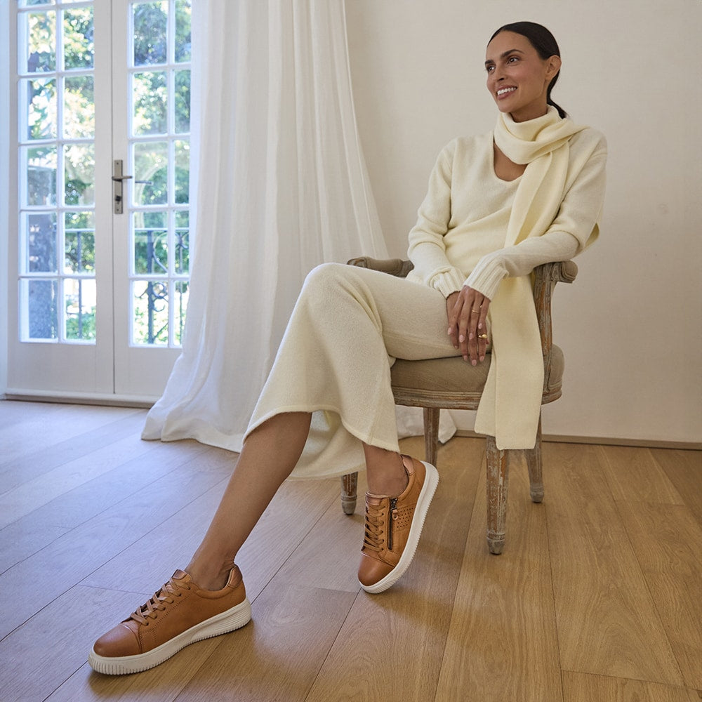Novella Sneaker in Tan Leather