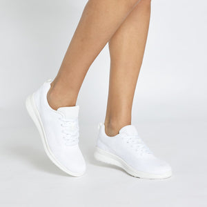 Active Flex Quantum Sneaker in White Knit