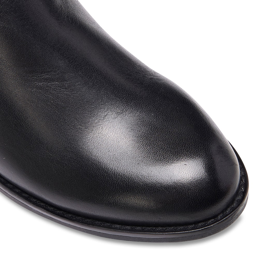 Scope Boot in Black Leather