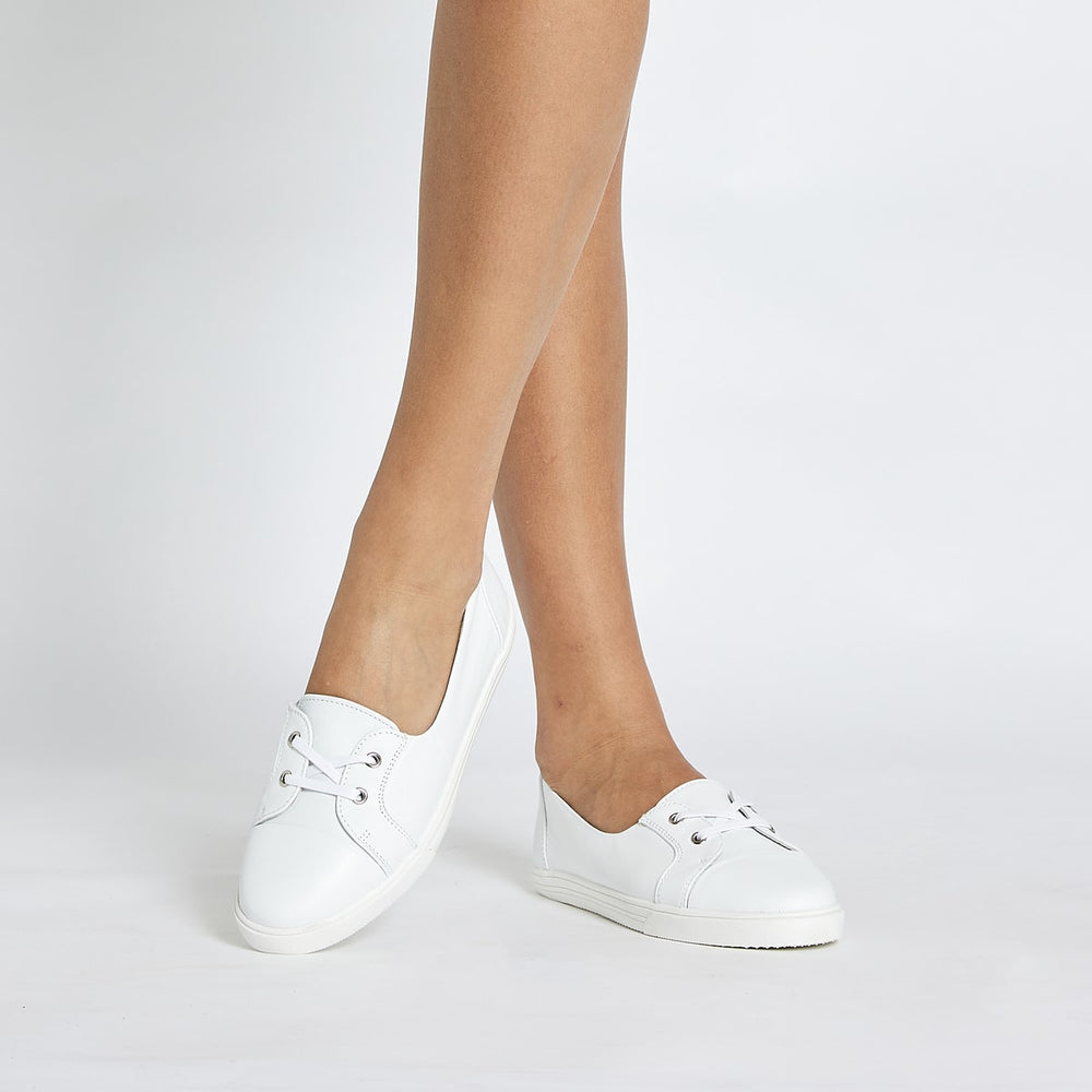 Vectra Sneaker in White Leather