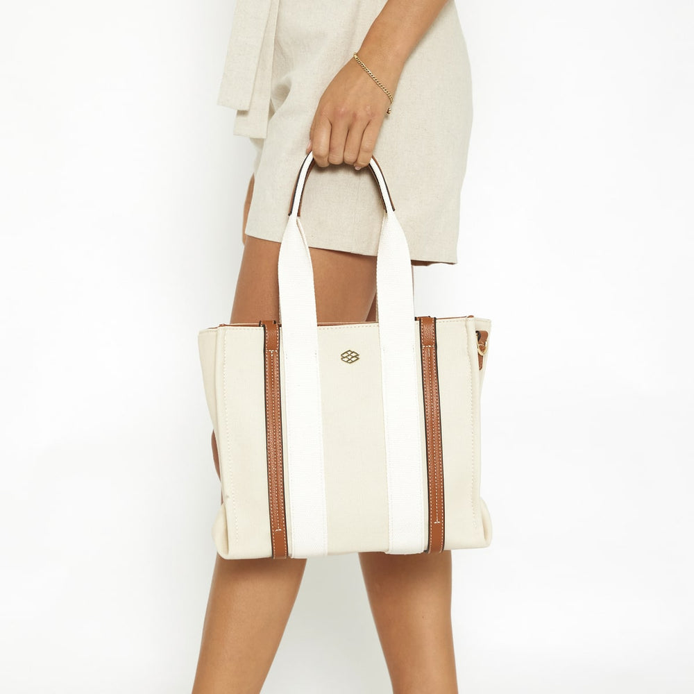 Sadie Handbag in Beige Canvas