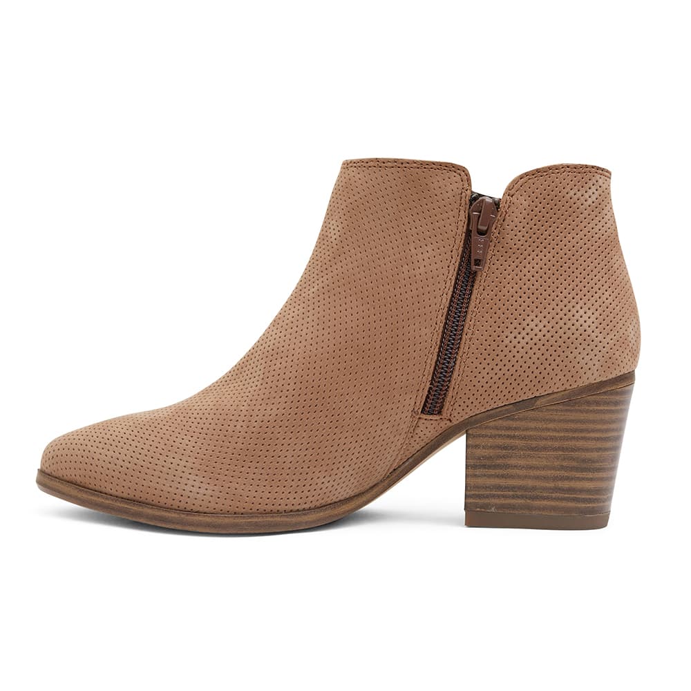 sandler dart boot