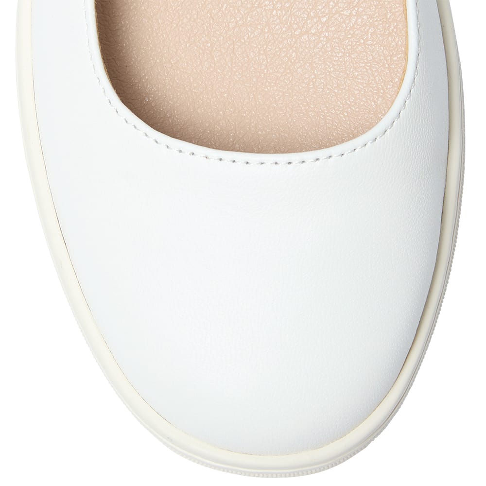 Albany Ballet Flat in White Leather
