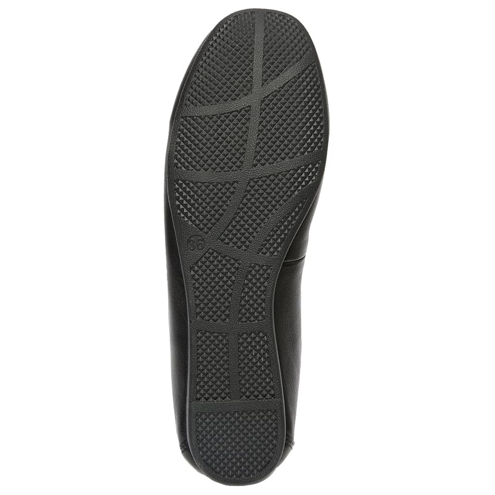 Belamy Ballet Flat in Black Leather