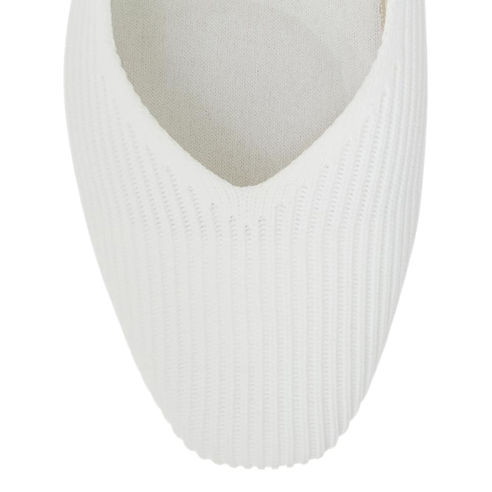 Jazz Ballet Flat in White Knit