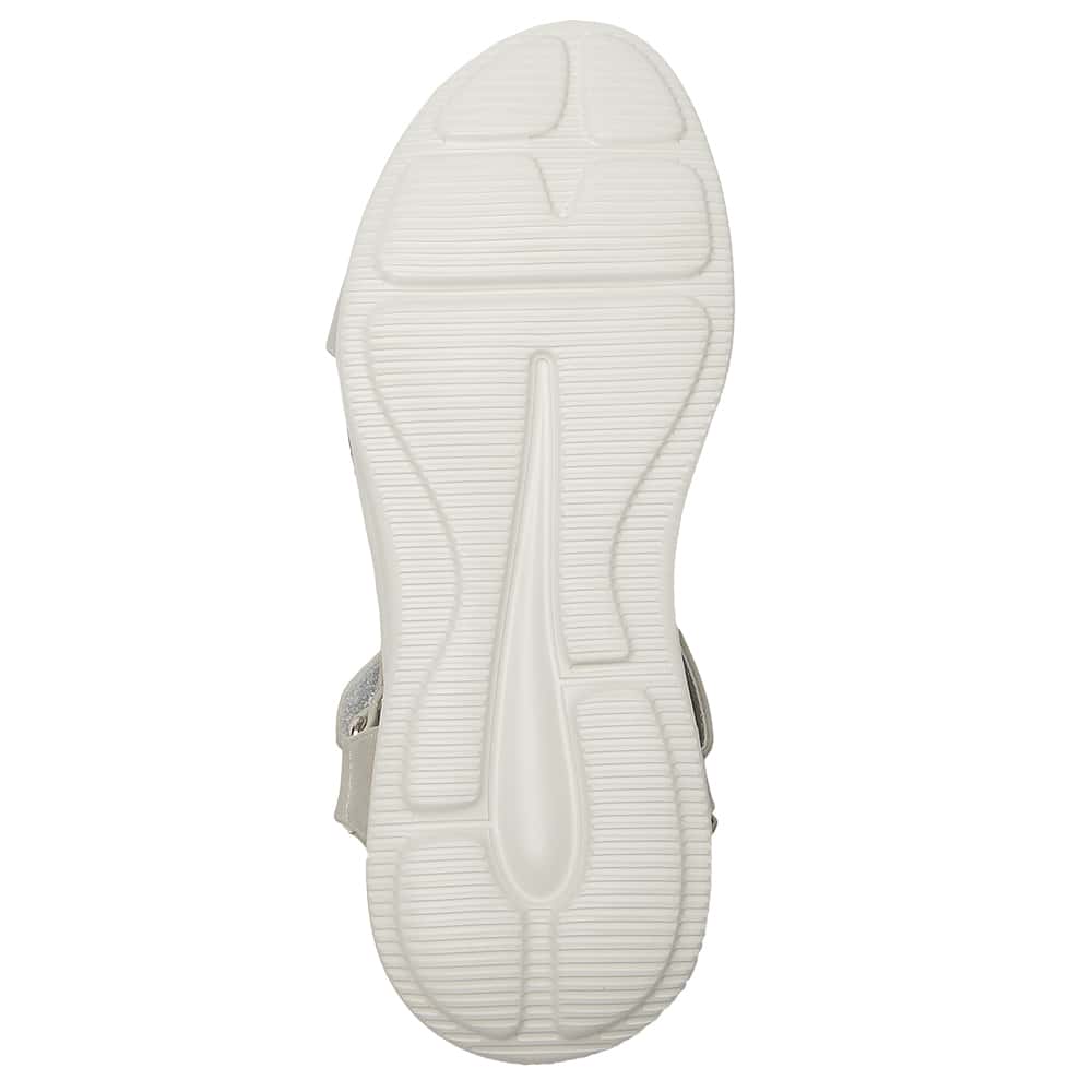 Native Sandal in Light Grey