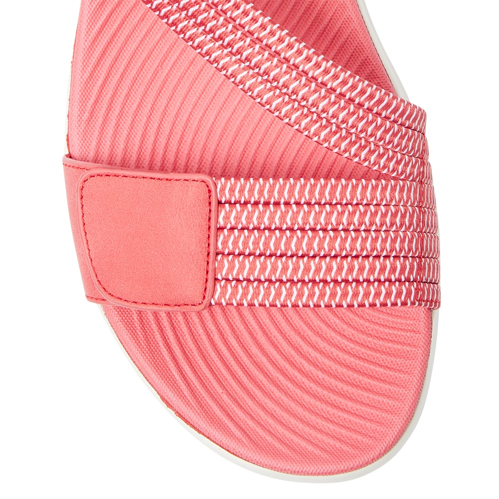 Neon Sandal in Red