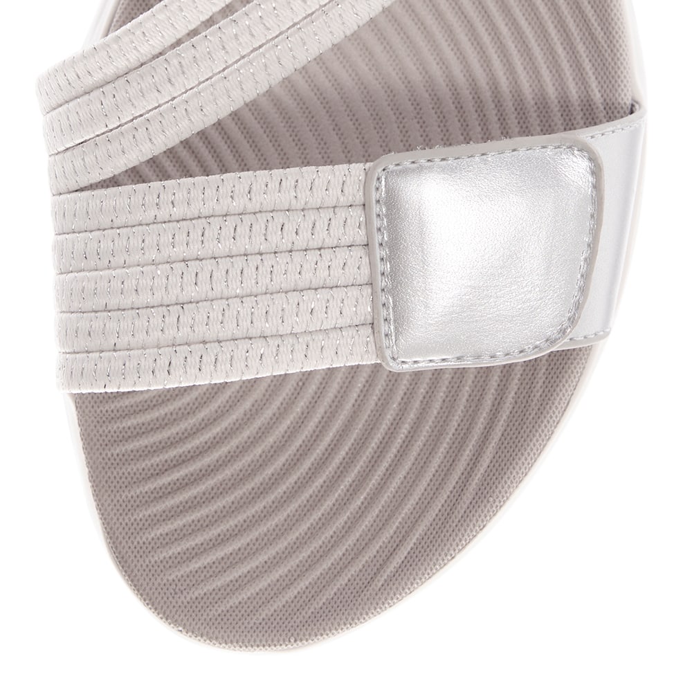 Neon Sandal in Silver