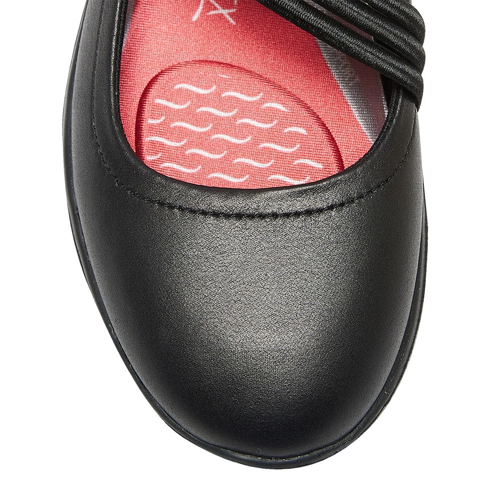 Olsen Ballet Flat in Black On Black