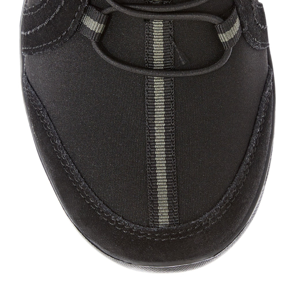 Onyx Sneaker in Black On Black