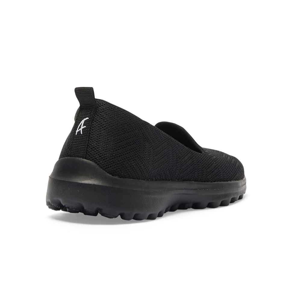 Perry Sneaker in Black On Black