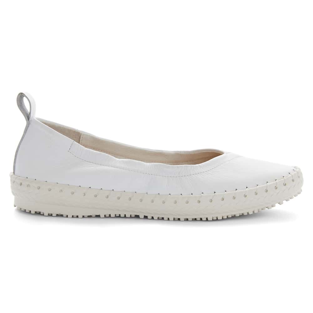 Rosalia Flat in White Leather