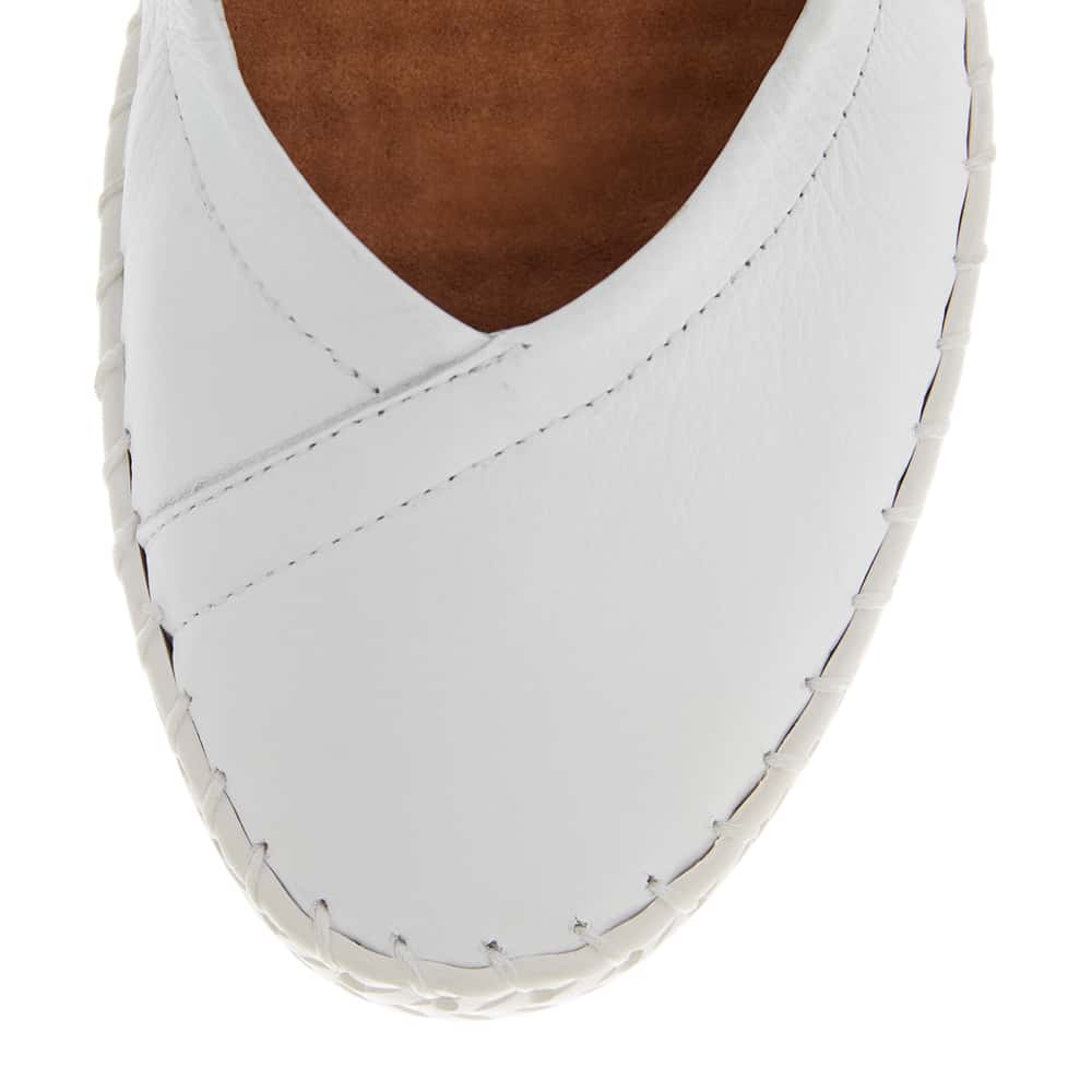 Rosalia Flat in White Leather