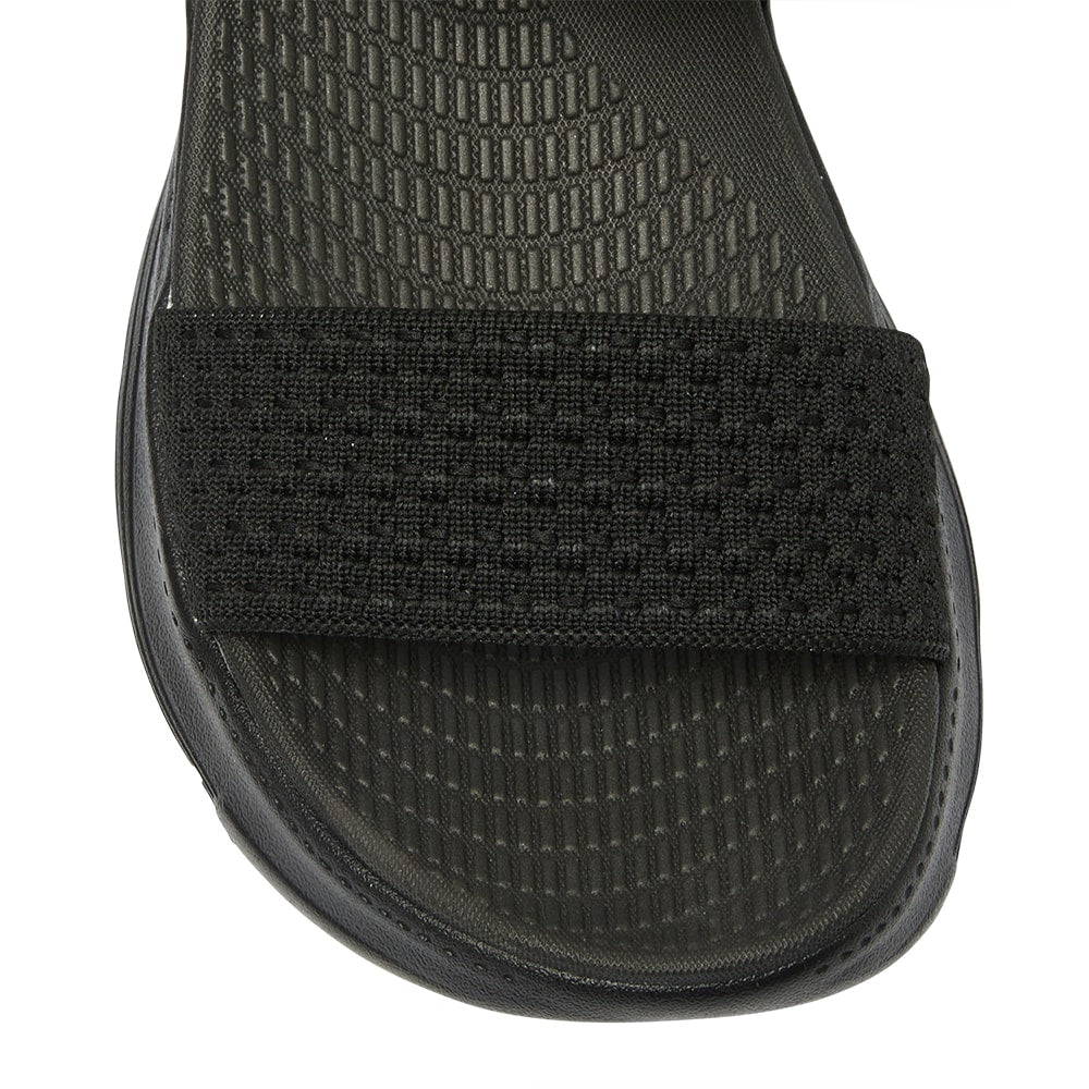 Swift Sandal in Black On Black