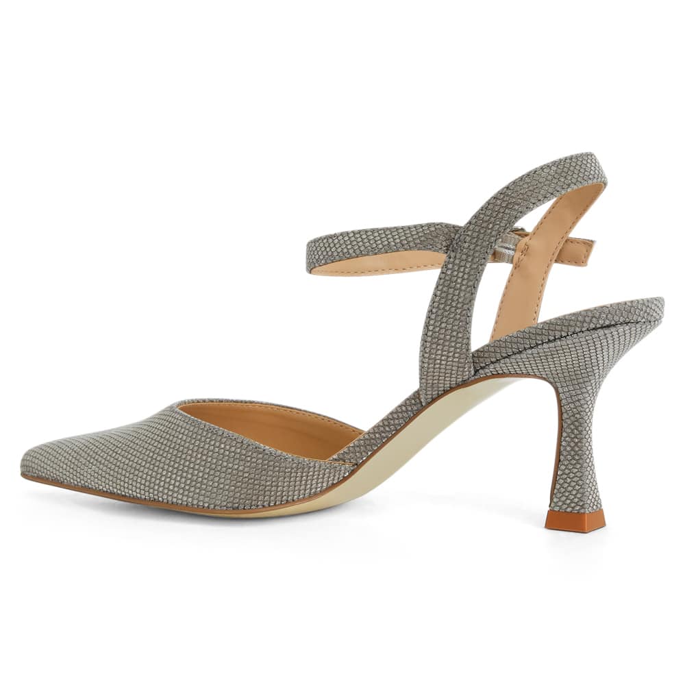 Genesis Heel in Pewter Fabric