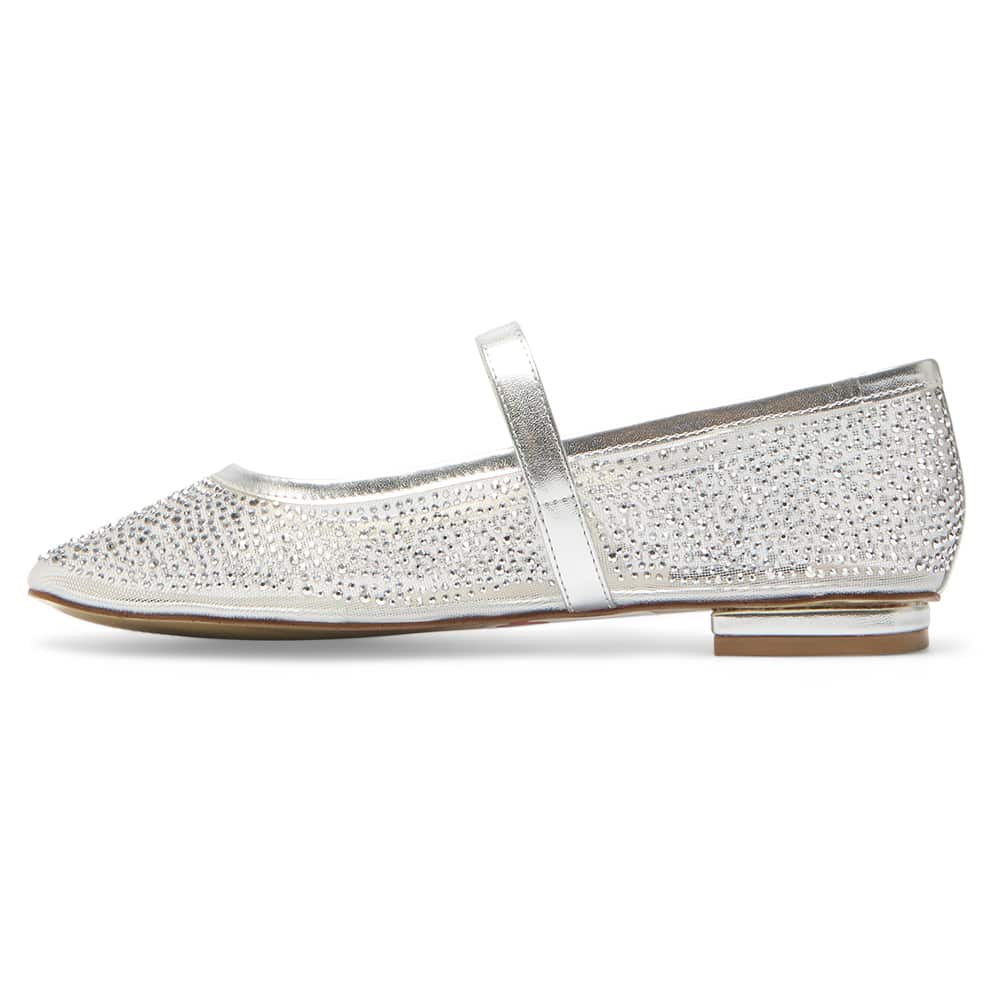 Topaz Flat in Silver Metallic