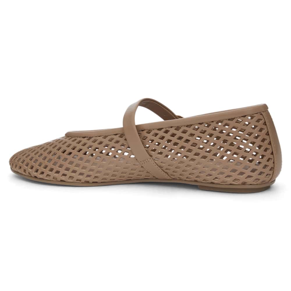 Arla Ballet Flat in Nude Leather