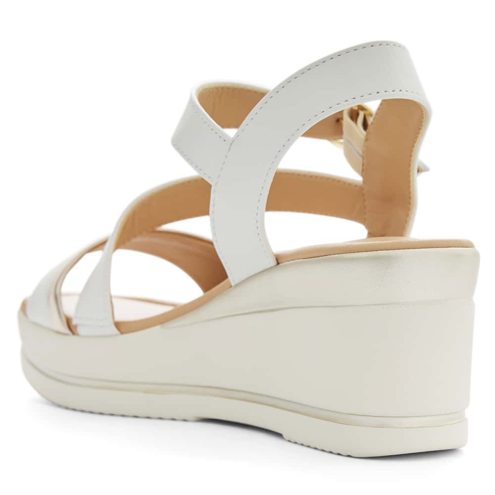 Avery Wedge in White Glove/pewter Leather