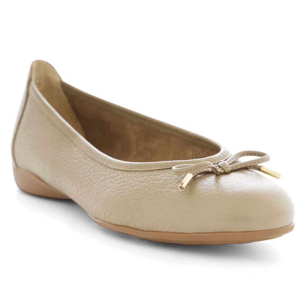Azaria Flat in Taupe Leather