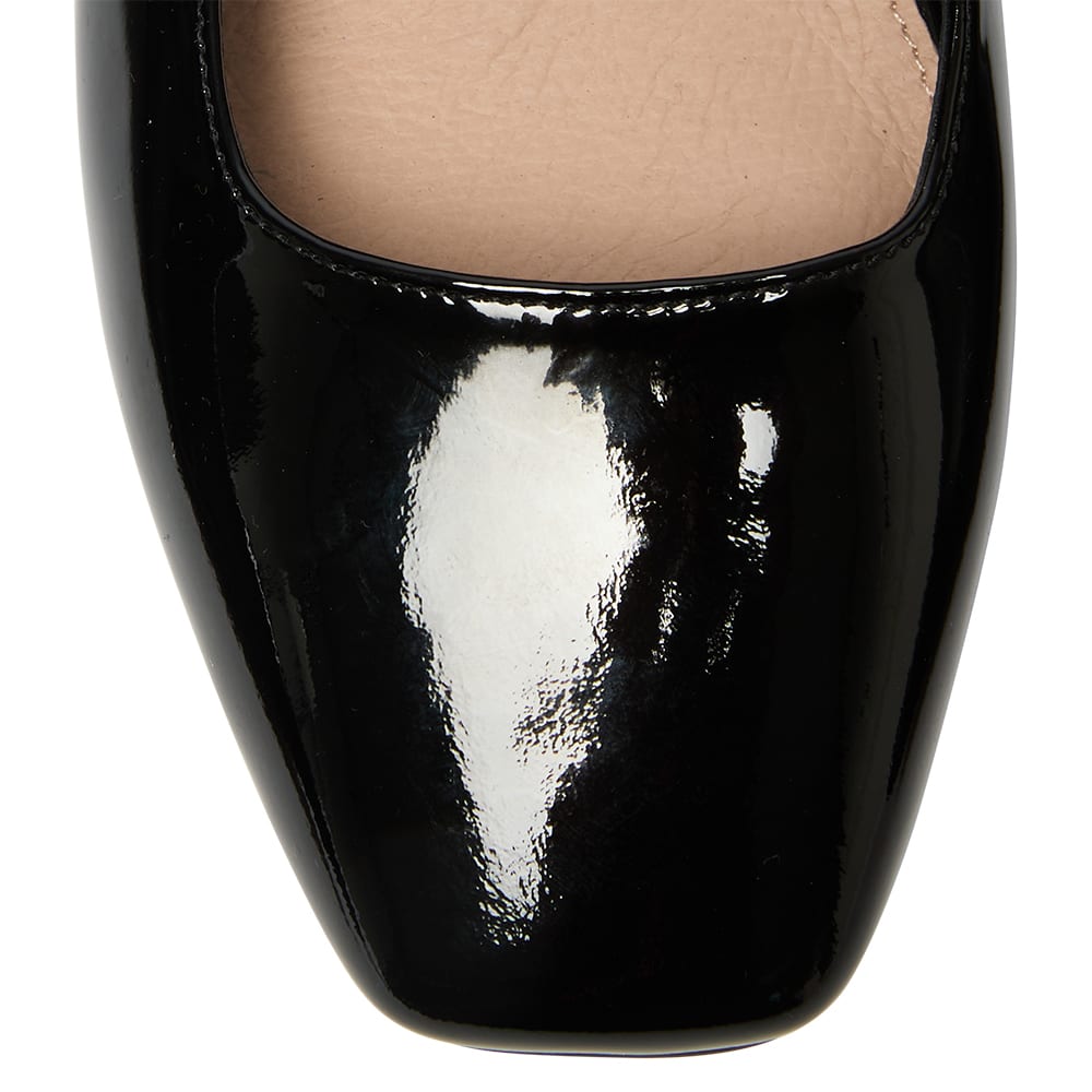 Bonnie Flat in Black Patent