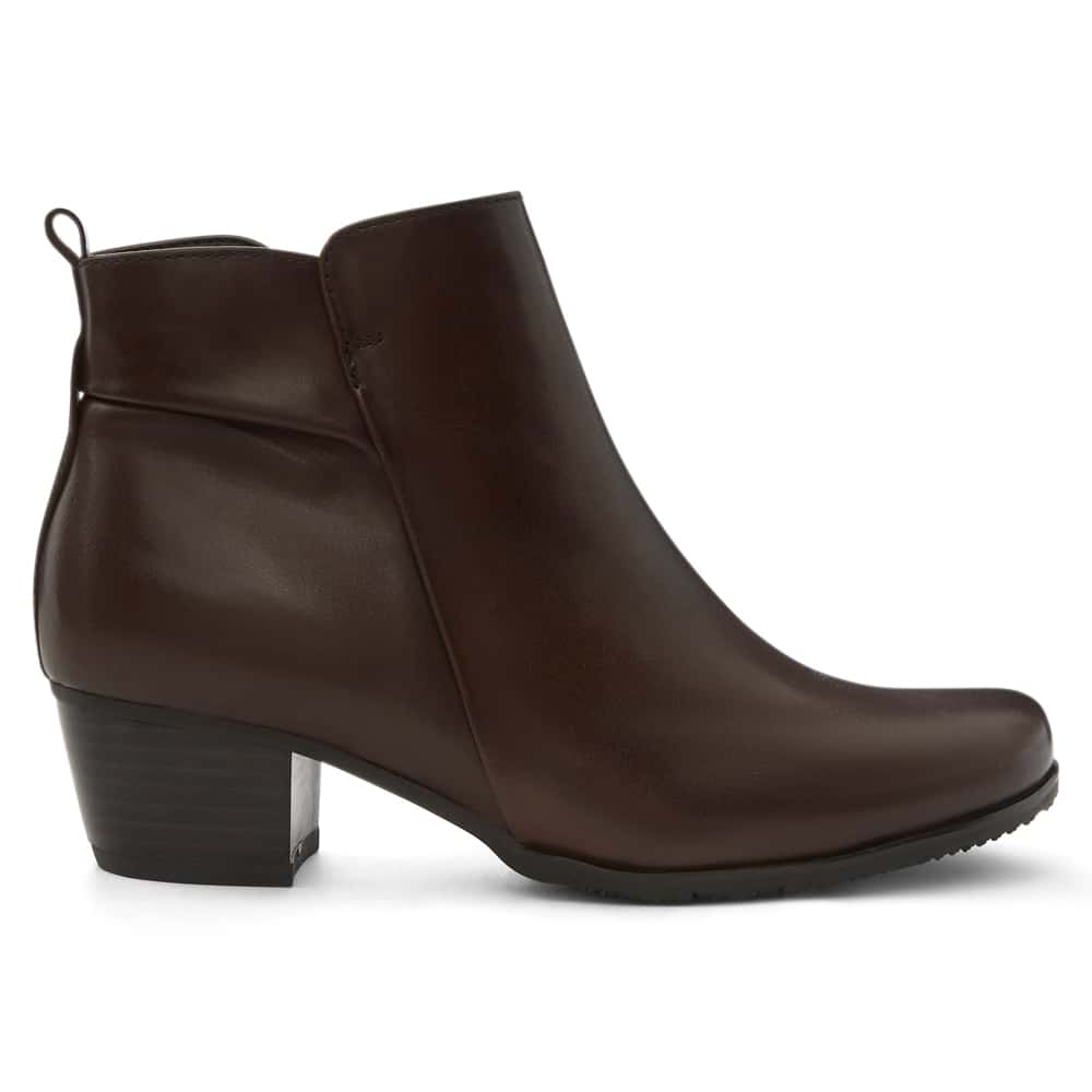 Brady Boot in Brown Leather