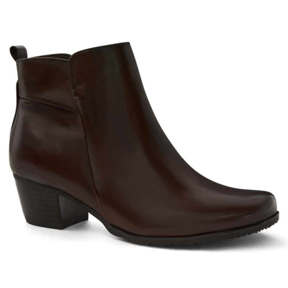 Brady Boot in Brown Leather