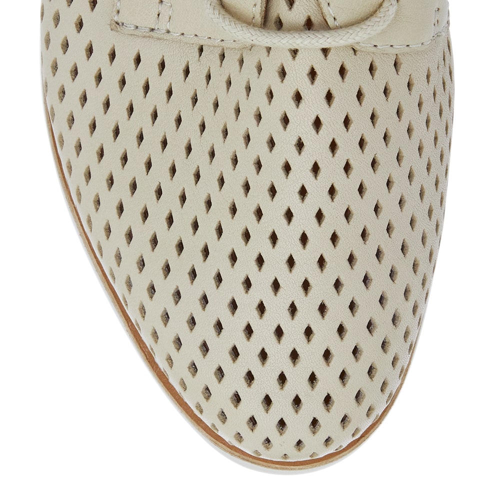 Damaris Flat in Bone Leather