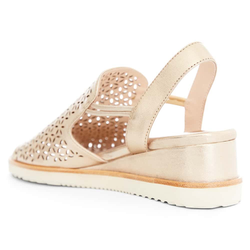 Dane Wedge in Pewter Leather