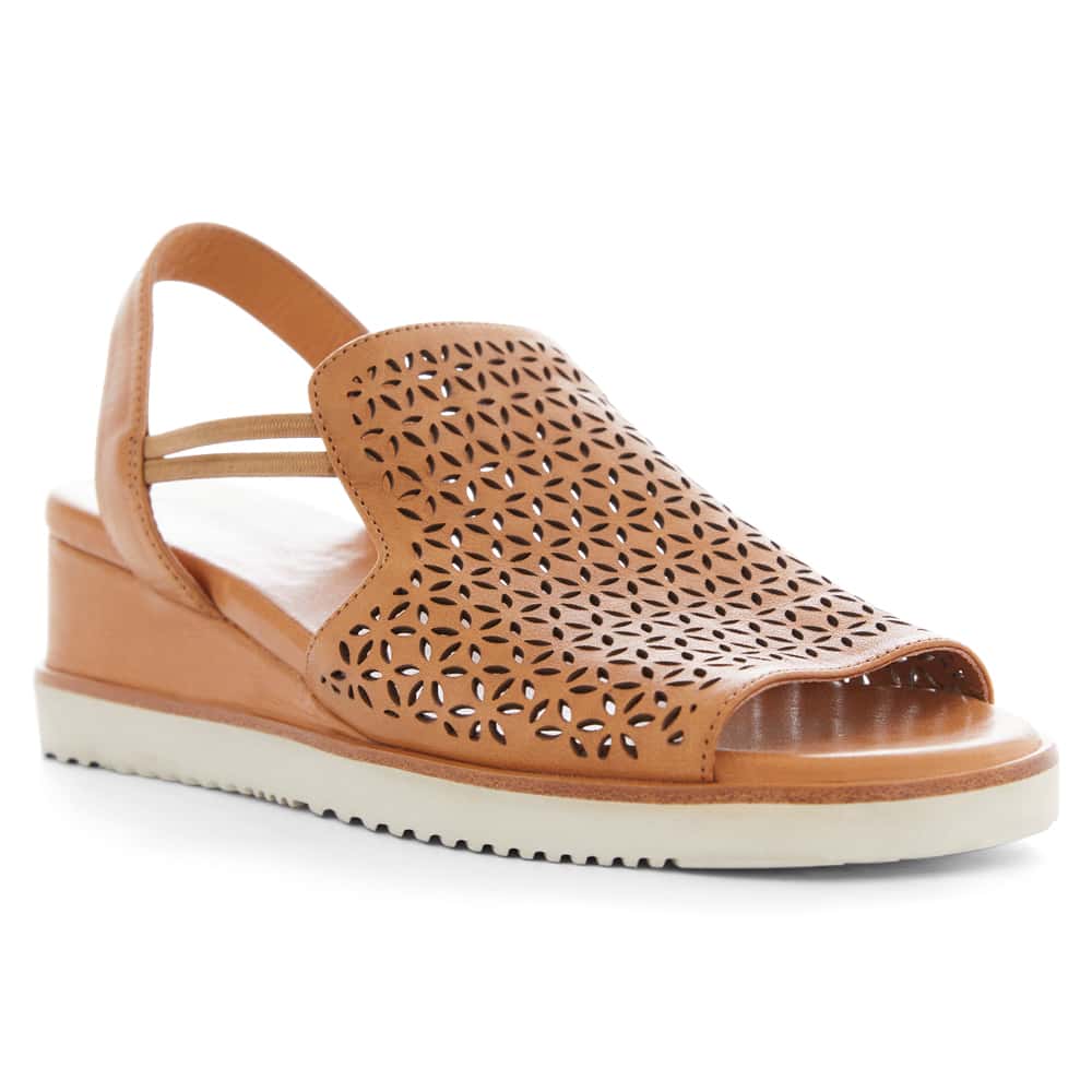 Dane Wedge in Tan Leather