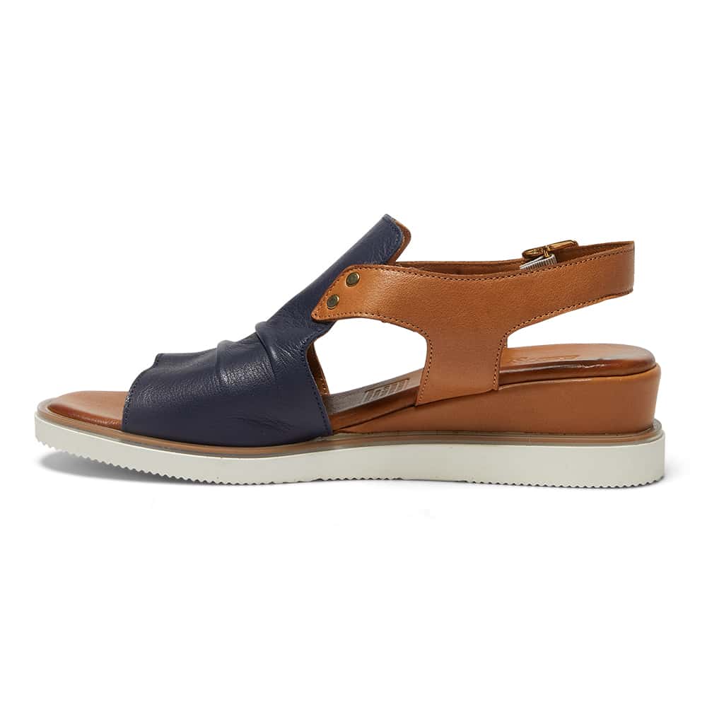Dusk Heel in Navy Leather