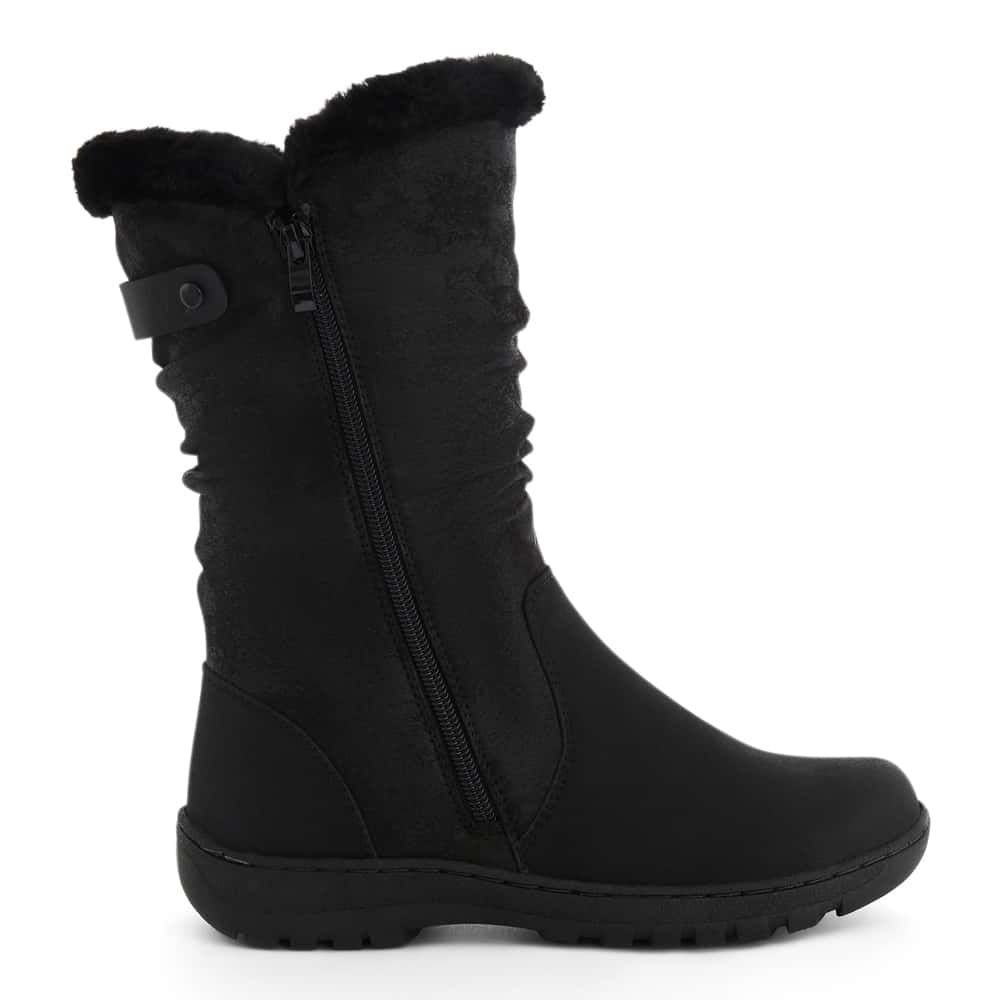 Element Boot in Black On Black