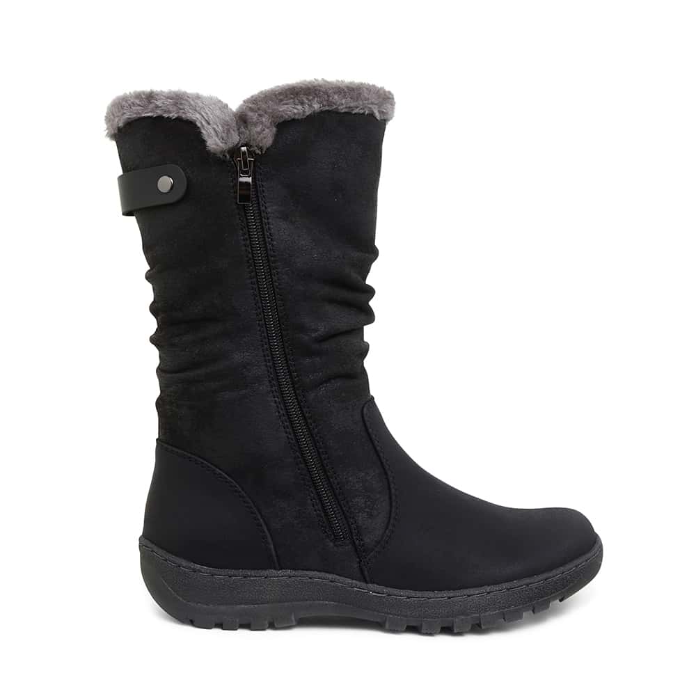 Element Boot in Black Smooth