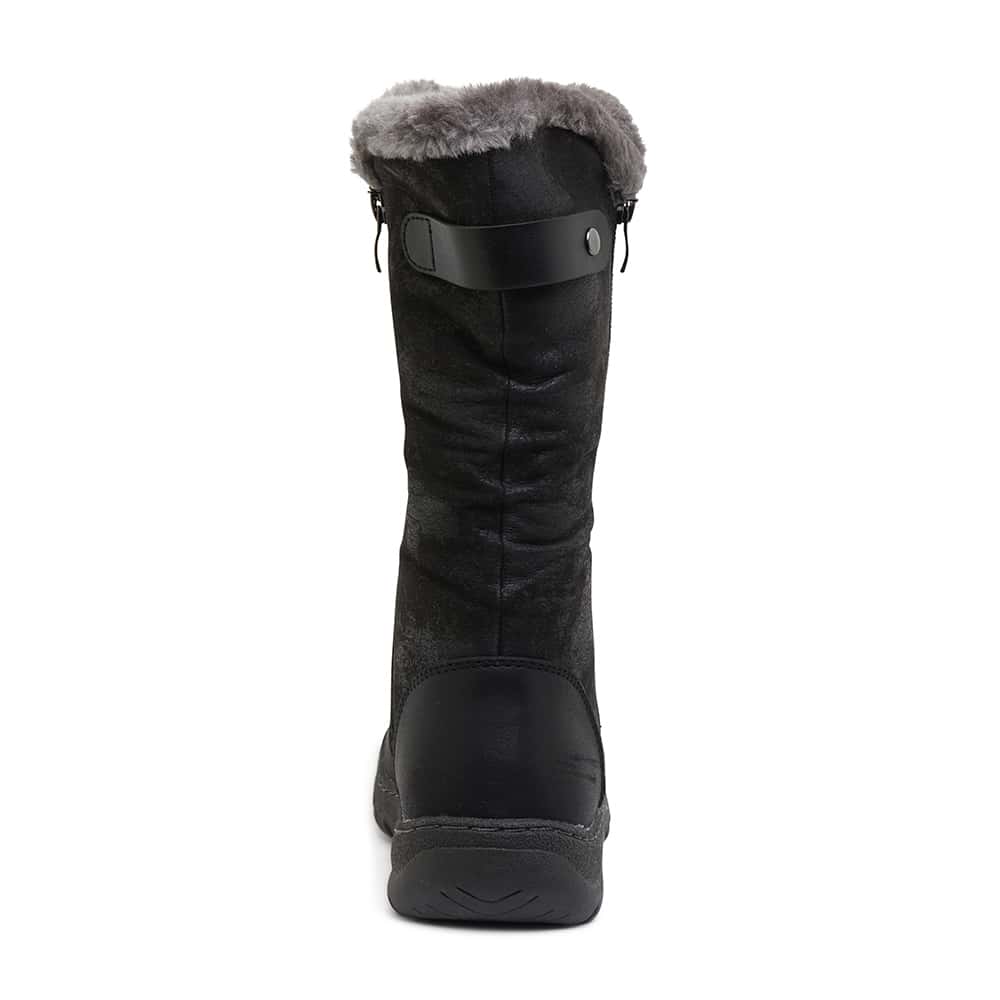 Element Boot in Black Smooth