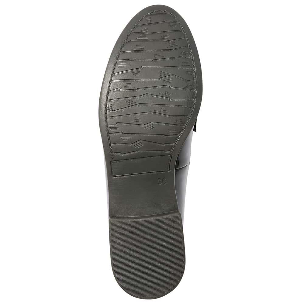 Gala Loafer in Black Patent