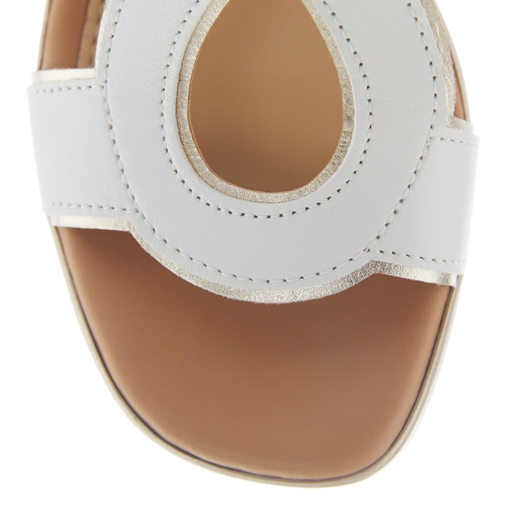 Heart Heel in White Glove/platinum Leather