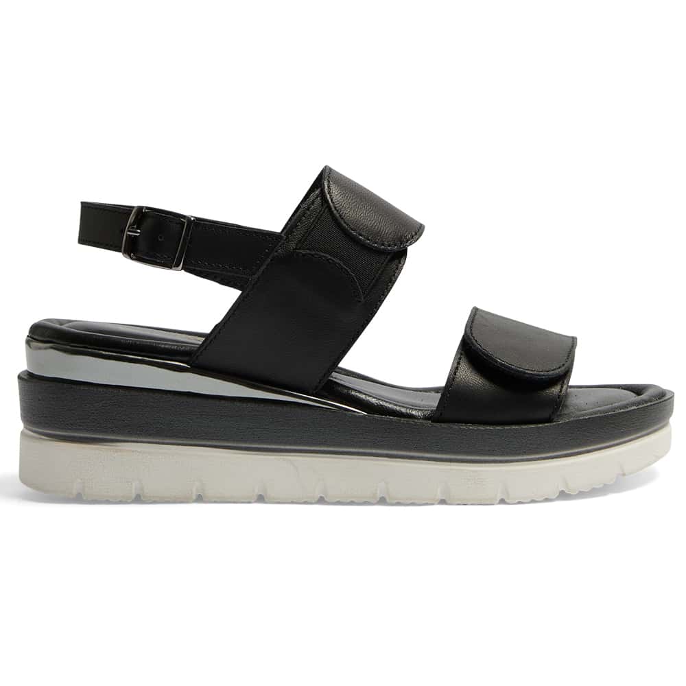 Imply Wedge in Black Leather