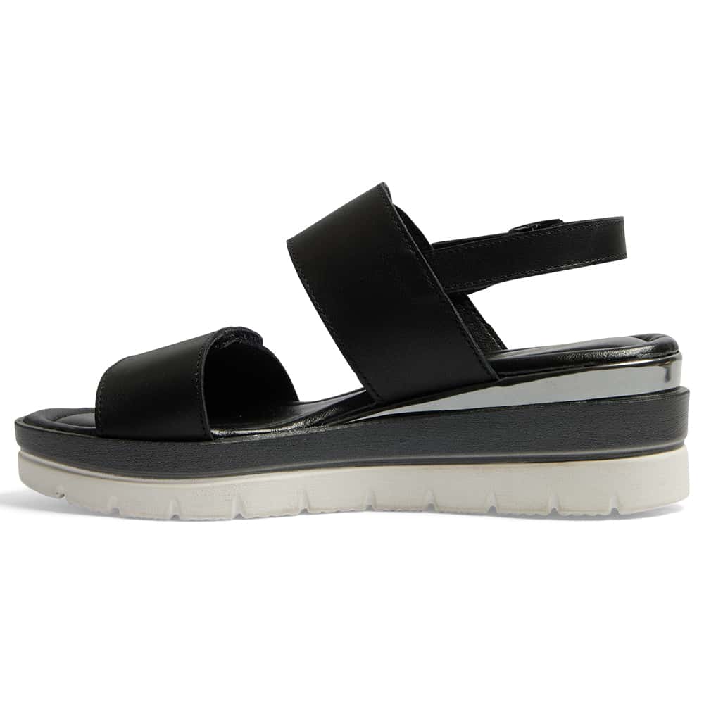 Imply Wedge in Black Leather