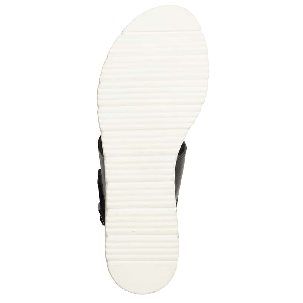 Imply Wedge in Black Leather
