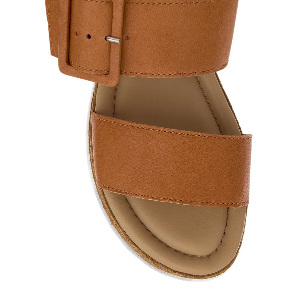 Isla Wedge in Tan Leather