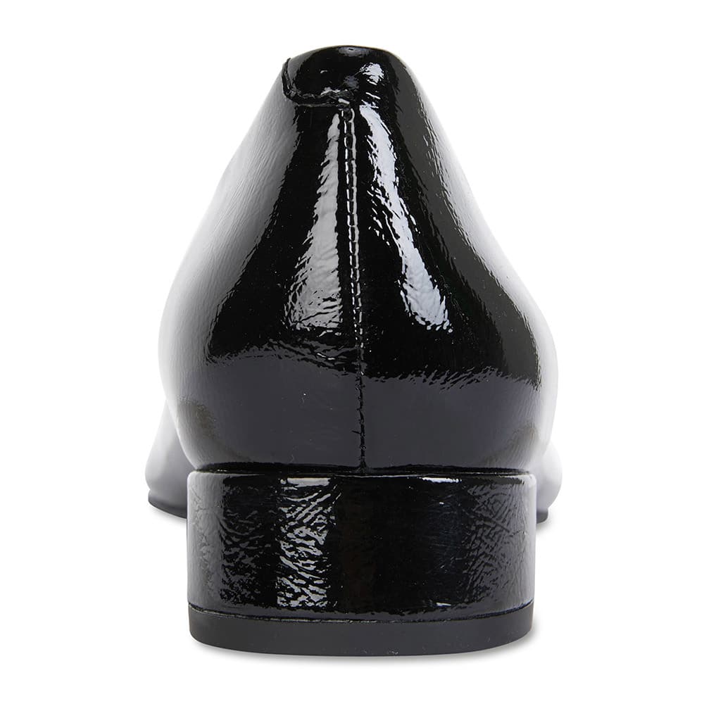 Janine Pumps in Black Patent