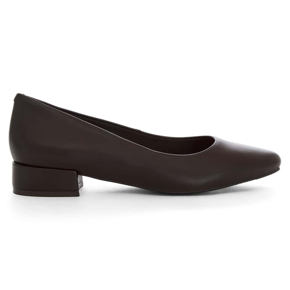 Janine Pumps in Chocolate  Leather