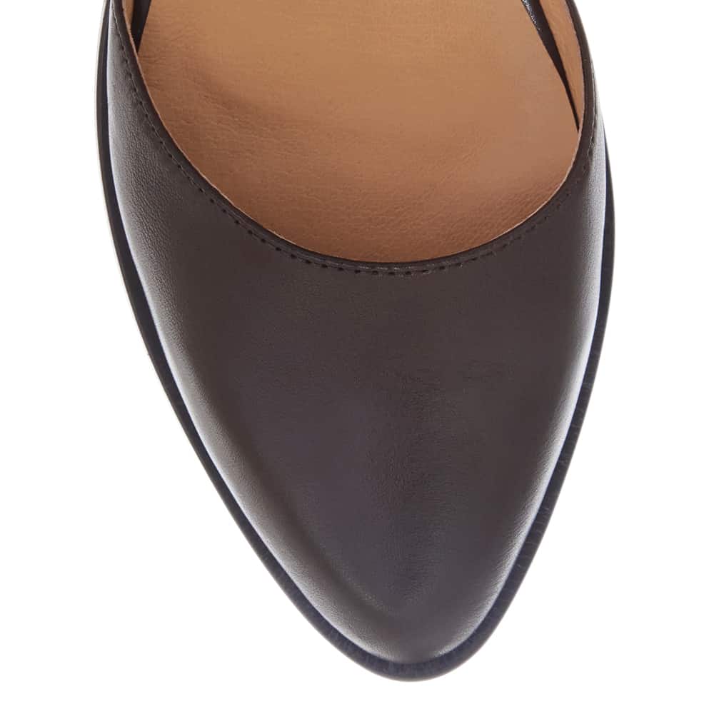 Jesinta Heel in Chocolate Glove Leather