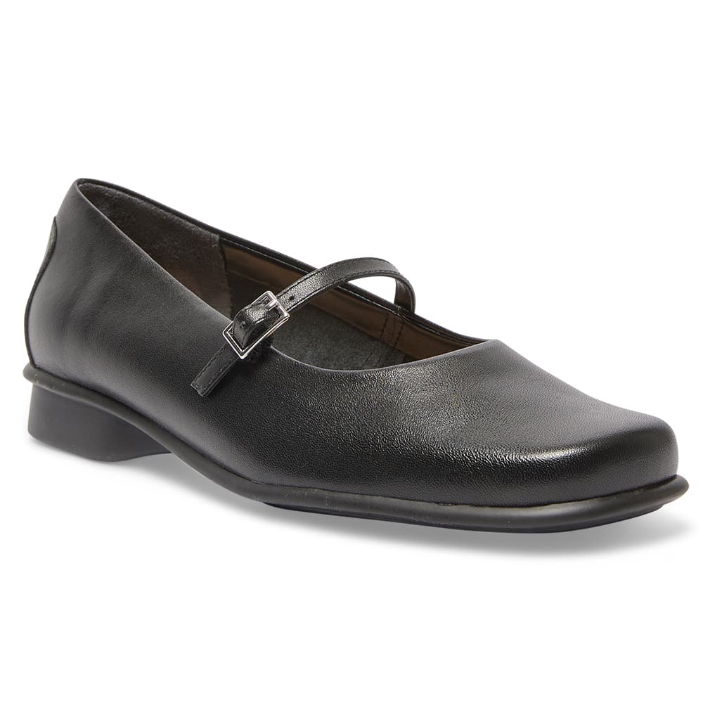 Katrina Flat in Black Leather