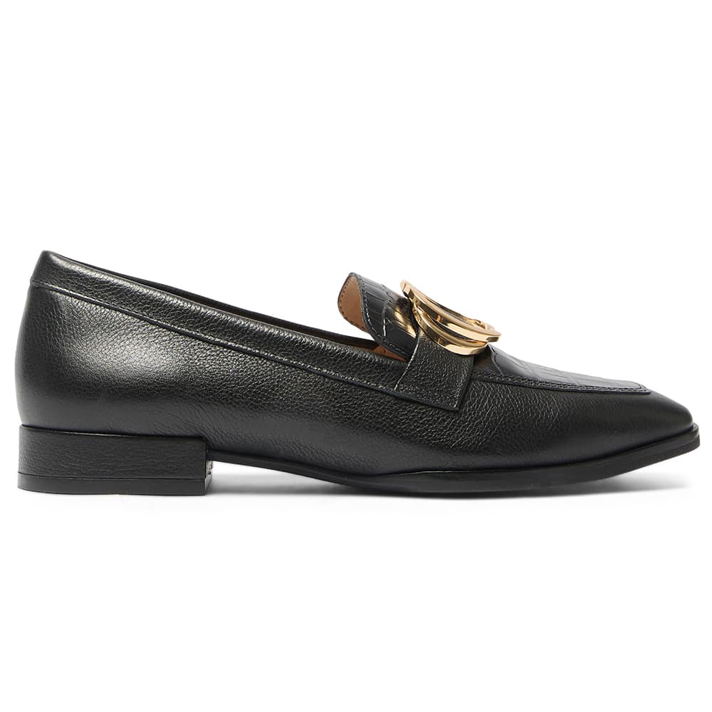 Logan Loafer in Black Leather