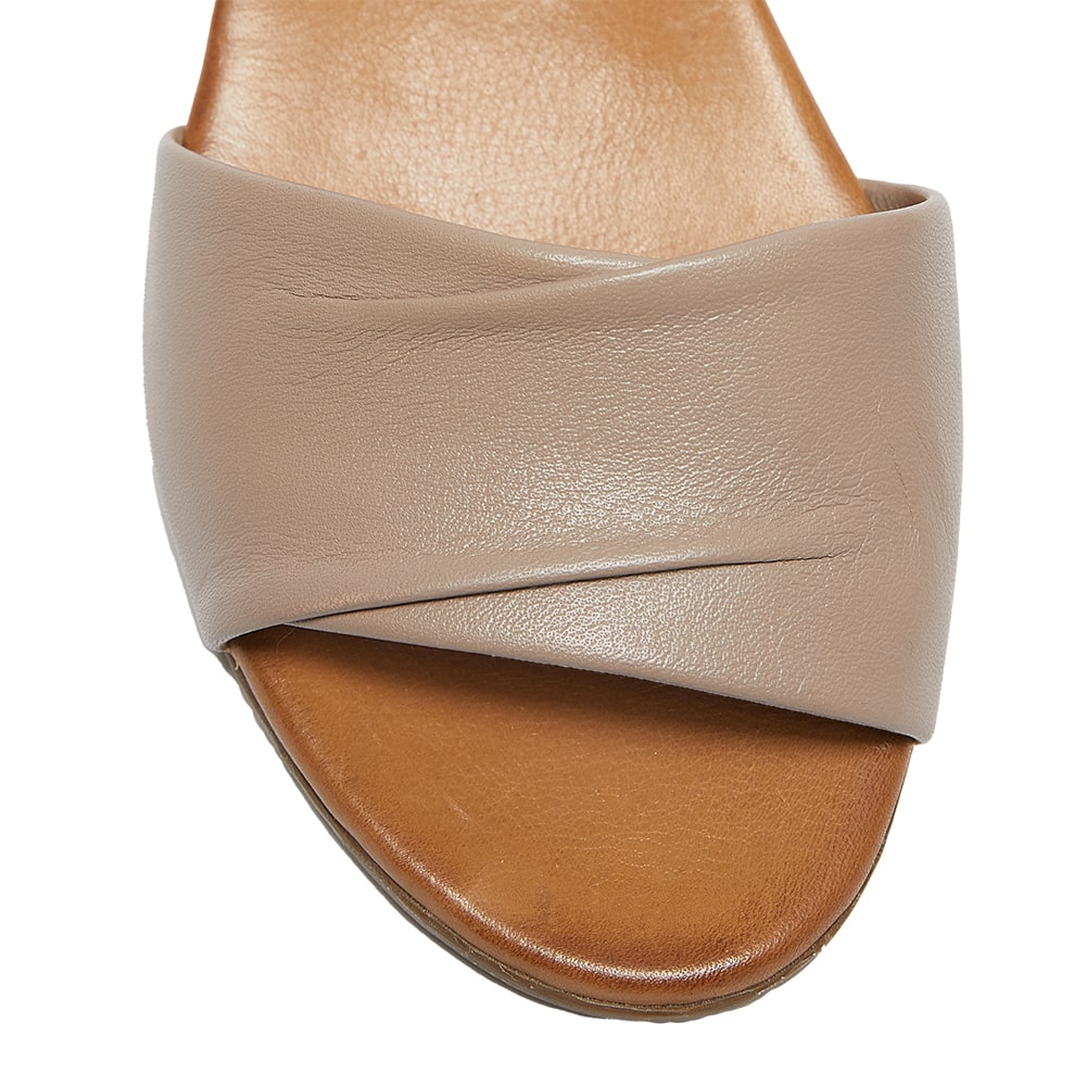 Maisy Heel in Taupe Leather