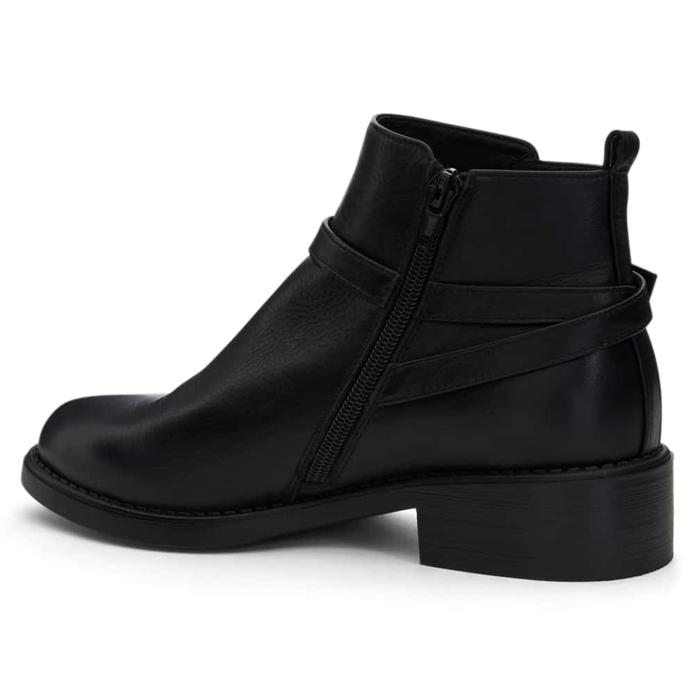 Milson Boot in Black Leather