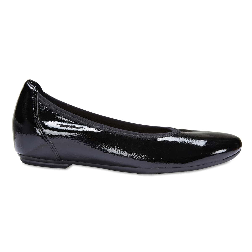 Pamper Ballet Flat in Black Patent